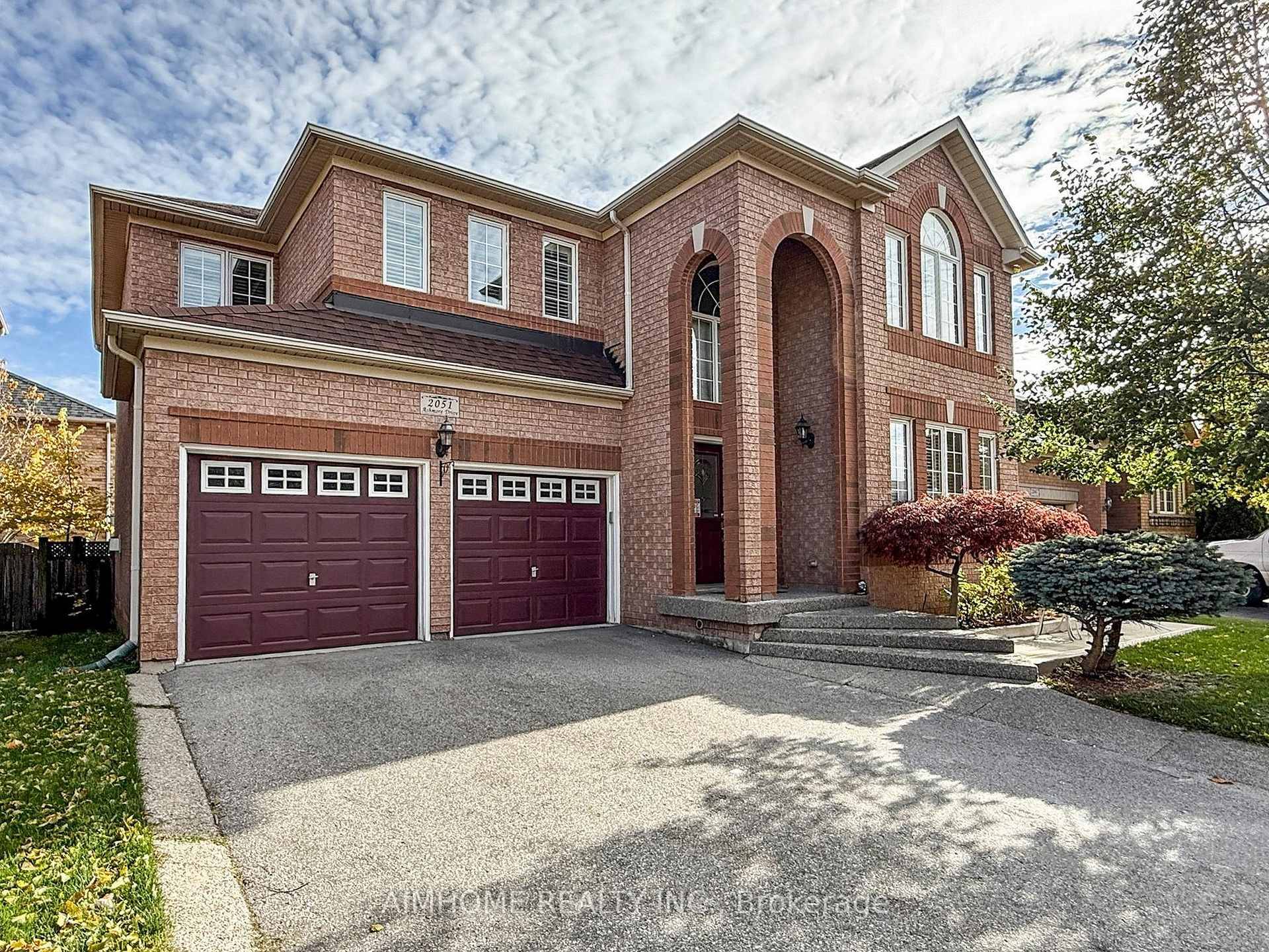 Stunning 4 1 bedroom, 4. 5 bath, 2 storey home located in highly sought after Westmount.