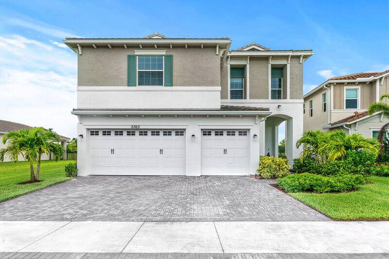 This gorgeous Westlake home is the ultimate dream come true !