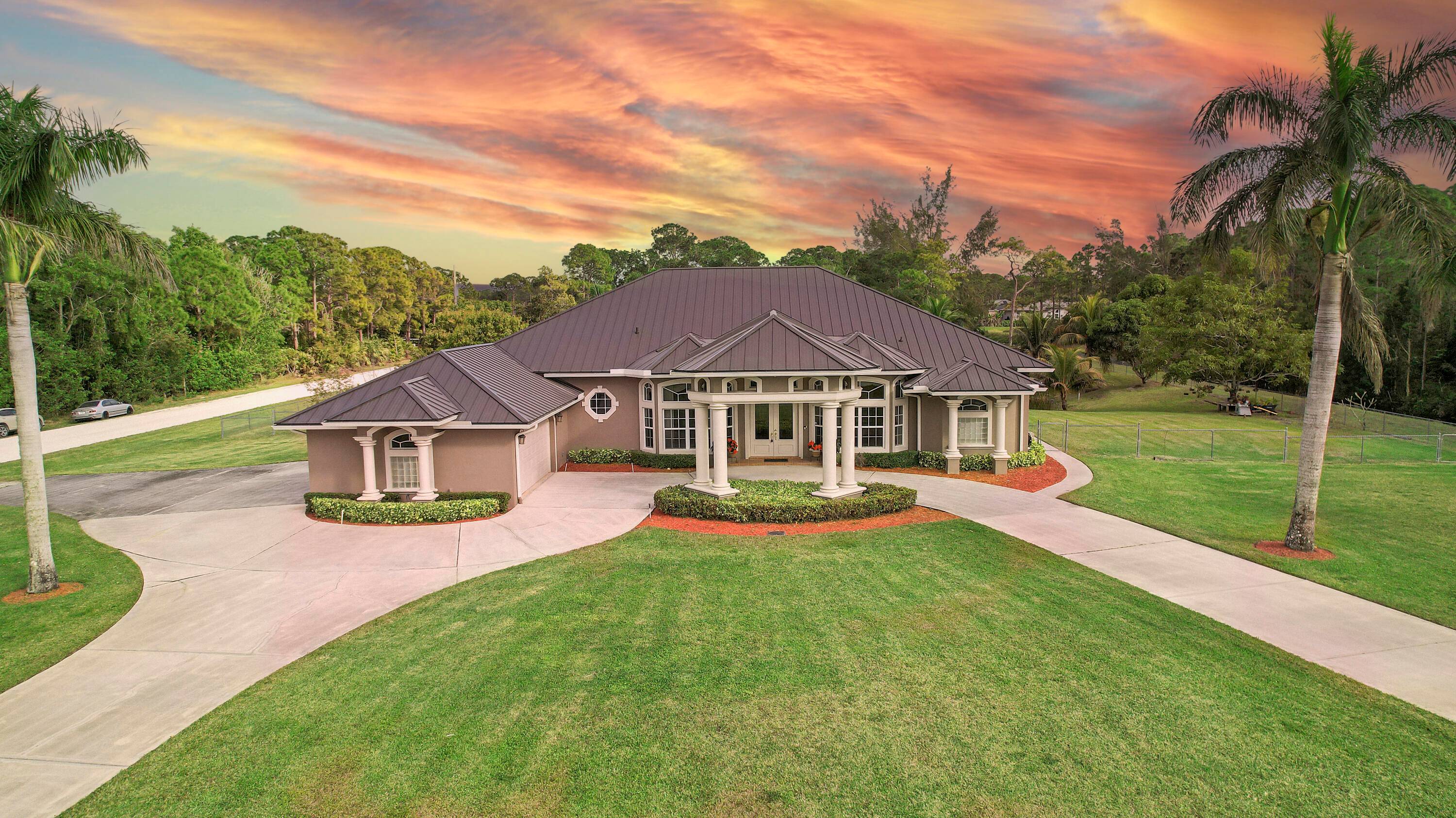 Welcome to your dream home in The Acreage !