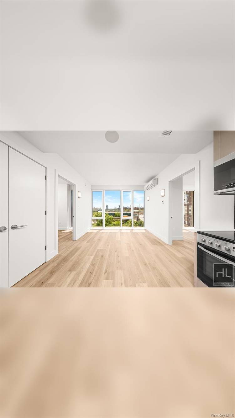 Mott Haven Modern 2BR 2BA Light Filled Full Amenities ?