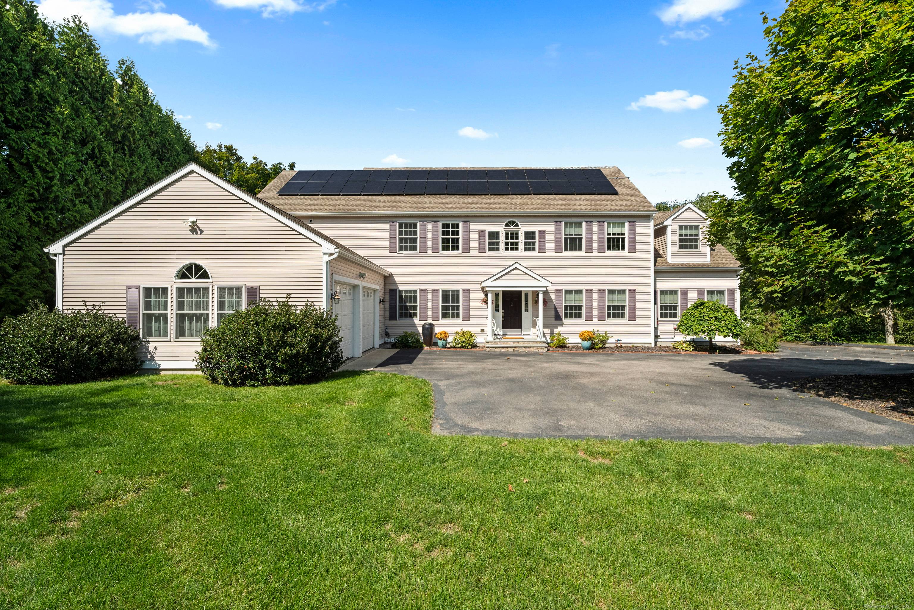 Discriminating buyers will appreciate the versatile floor plan as well as custom details within this primely located Flanders home.
