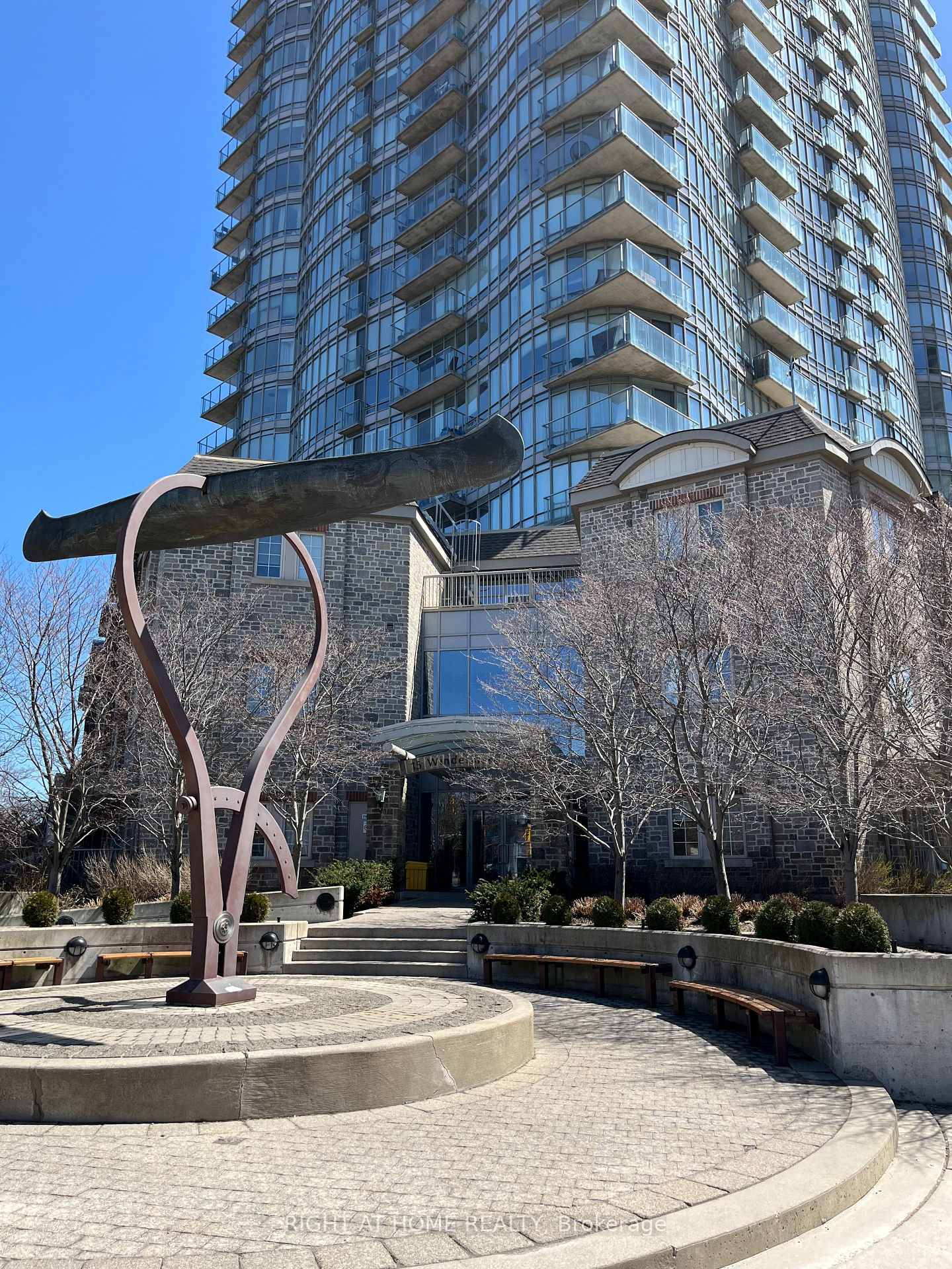 As the gorgeous golden sunrise emerges over the downtown Toronto skyline, you awaken in your large primary bedroom contemplating your first cup of coffee for the day, which you'll make ...