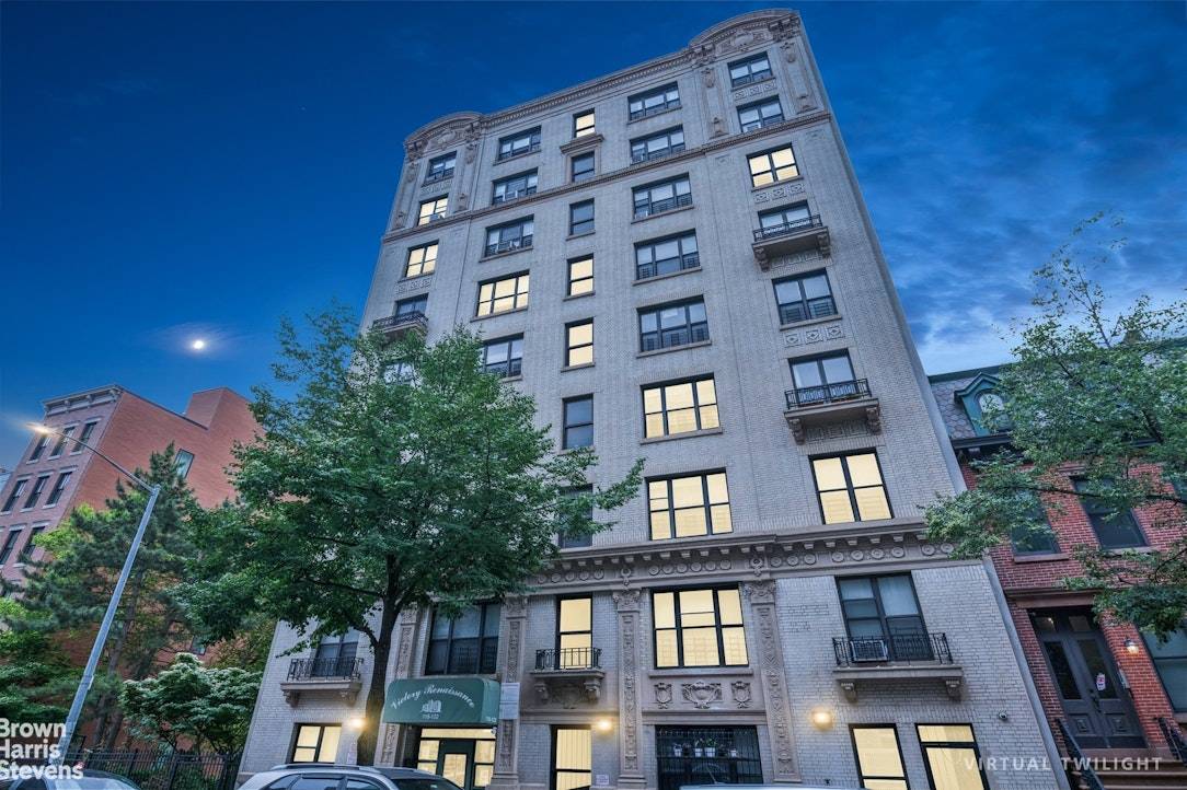 The Victory Renaissance 118 122 W 123rd St is a fully renovated pre war HDFC co op, squarely in the middle of everything that is happening in Harlem today !