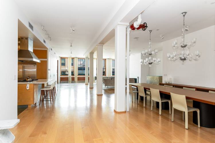Spectacular Full Floor SoHo Loft with Private Roof Deck amp ; Jacuzzi Currently configured as a spacious one bedroom, this nearly 3, 000 square foot loft can easily be converted ...