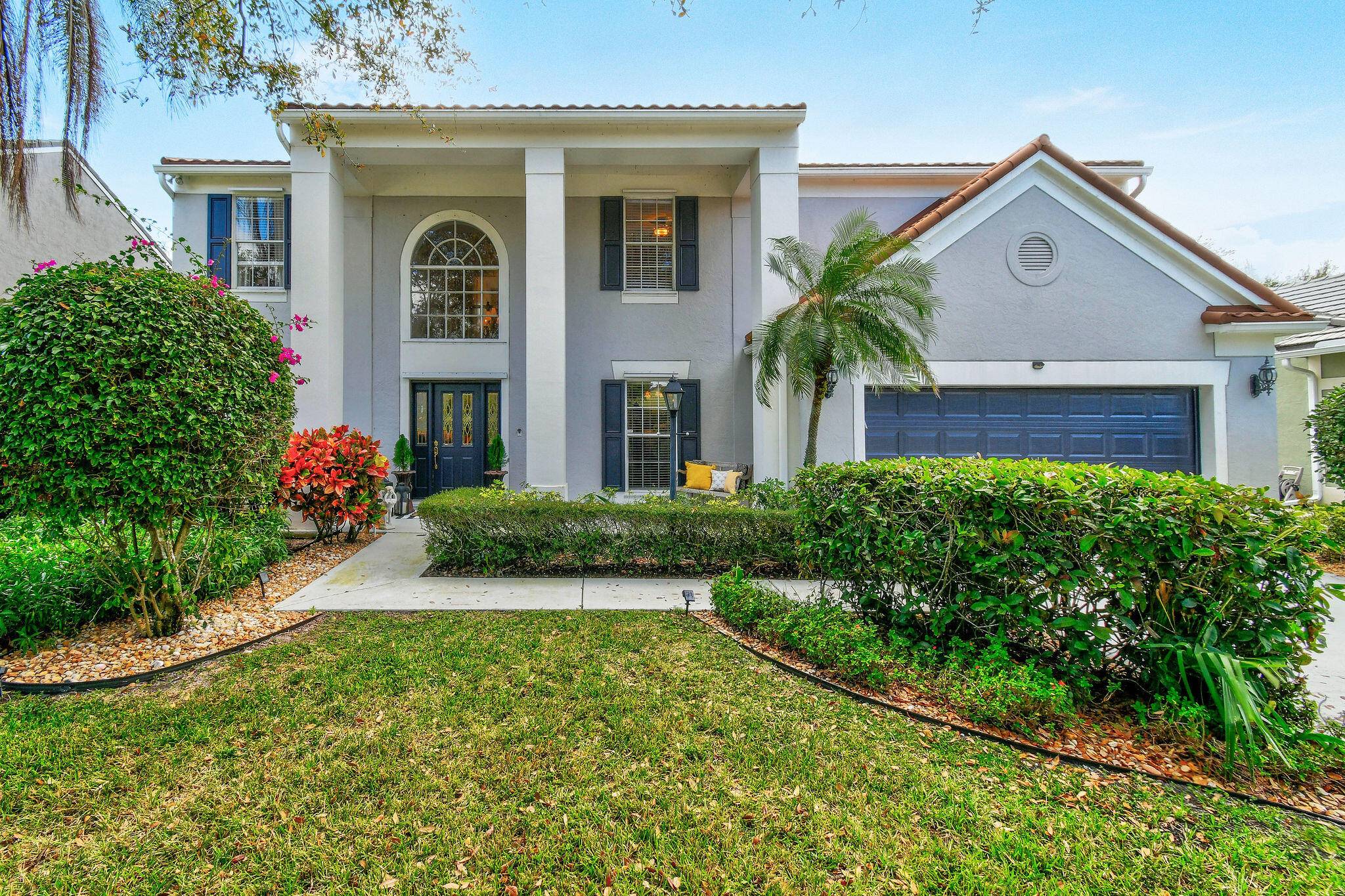 Gardens Hunt Club is a highly desirable gated community located in the heart of Palm Beach Gardens.