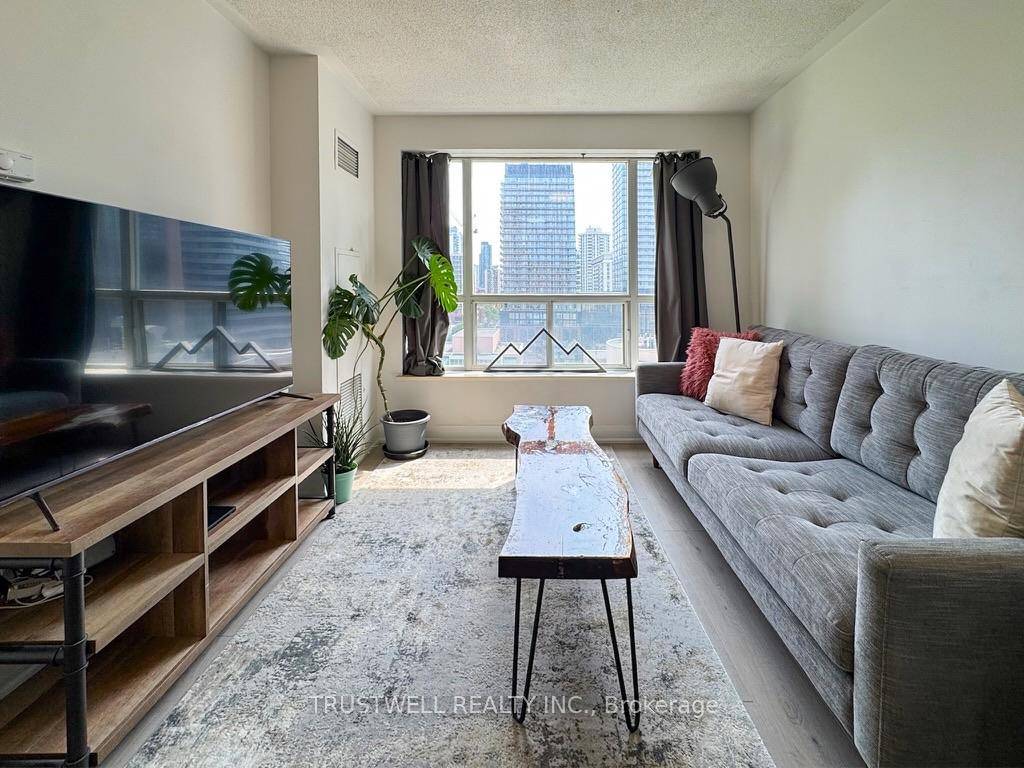 Welcome to Opera Place II where location, lifestyle, and convenience meet.