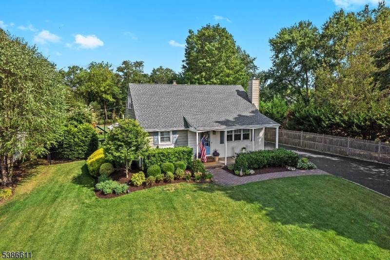Move in ready, fully updated Cape Cod in the highly sought after Bradley Gardens !