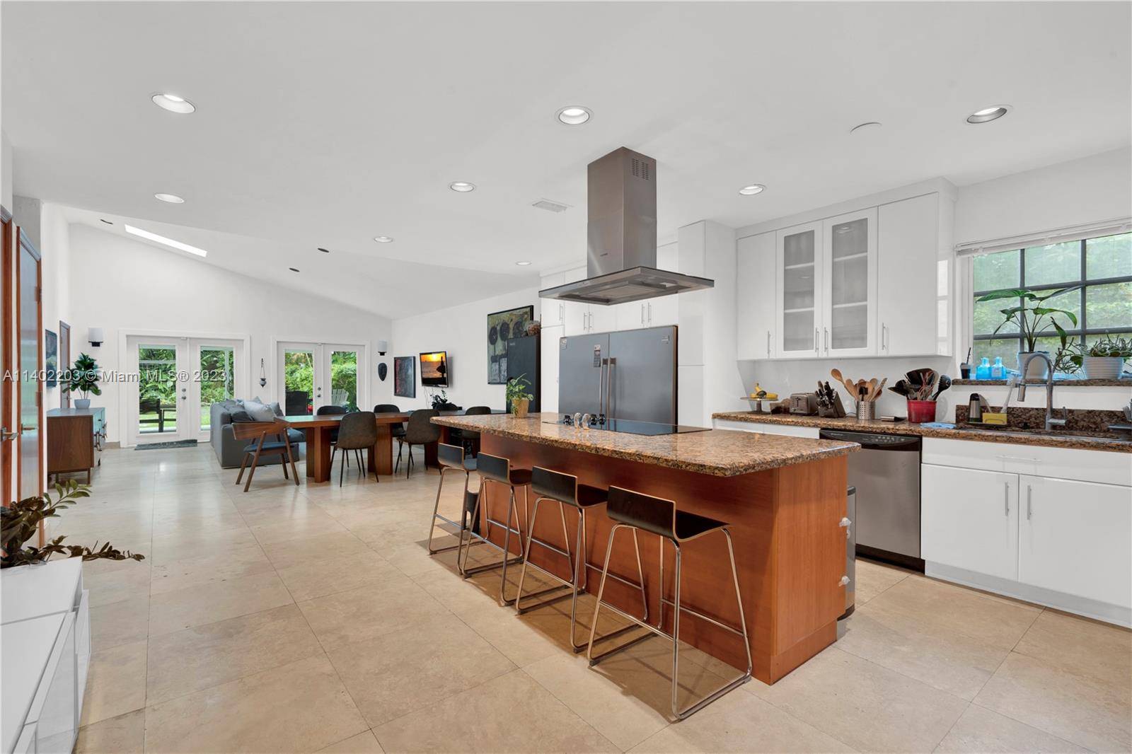 Discover this classic Grove home in the Southern Coconut Grove neighborhood.