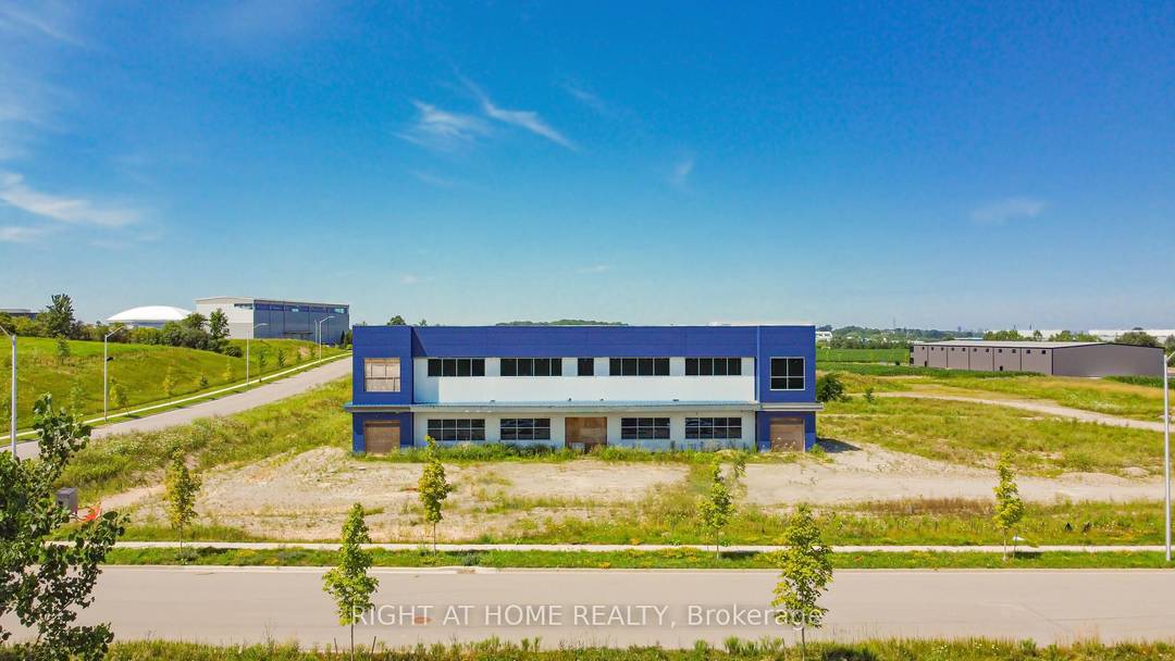 Rare opportunity offering of a special purpose facility ideal for R amp ; D, pharmaceutical, biotech, or advanced manufacturing in Innovation Park.