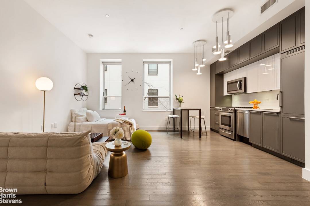Residence 207 at Nine52 A Serene Midtown Sanctuary Welcome to Residence 207 at Nine52, a thoughtfully designed 532 square foot studio that balances spacious living, abundant natural light, and elevated ...