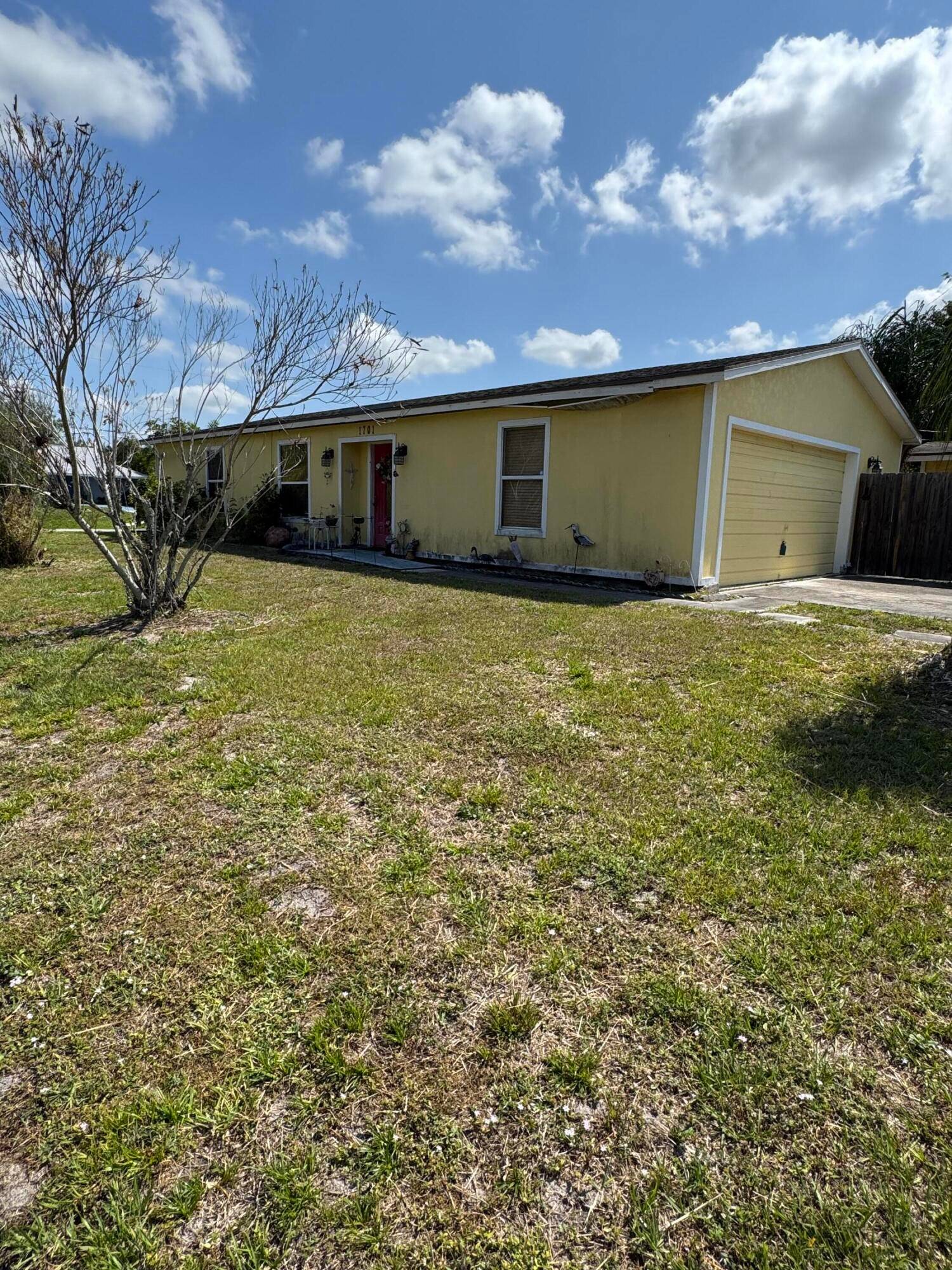 Perfect Opportunity to Buy an AFFORDABLE 3 Bed, 2 Bath Pool Home with No HOA.