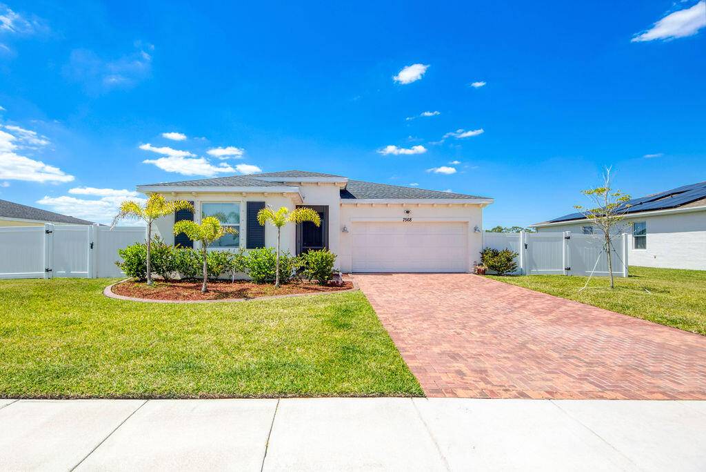 Beautiful, newly built Hartford model in the sought after Copper Creek community !
