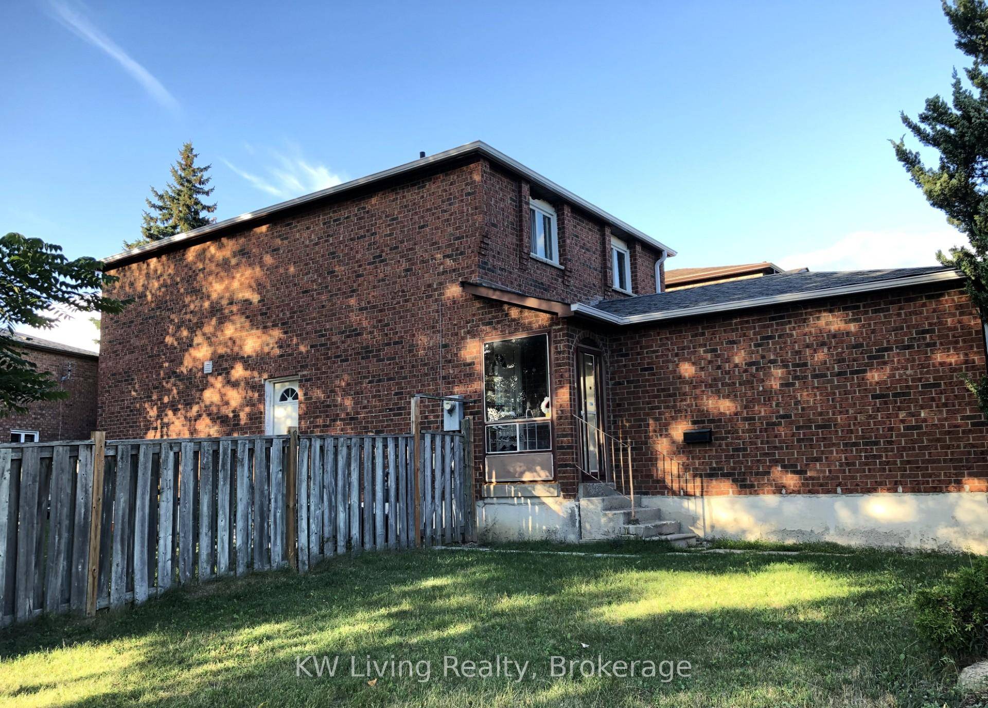 Great Price 2 Bedroom Basement Suite In High Demanded Milliken Mills District, Separate Entrance South Facing No Sidewalk Driveway !