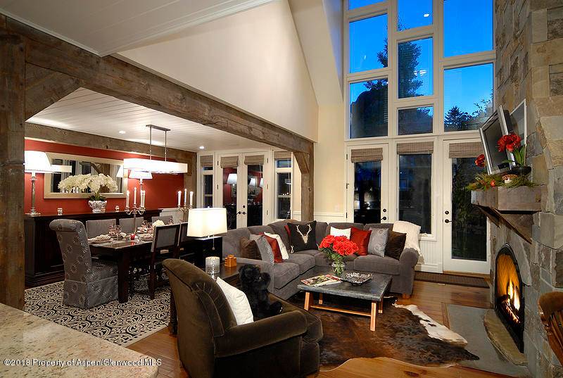 This dog friendly Aspen jewel is situated on a tree lined street in the best neighborhood in Aspen's West End.