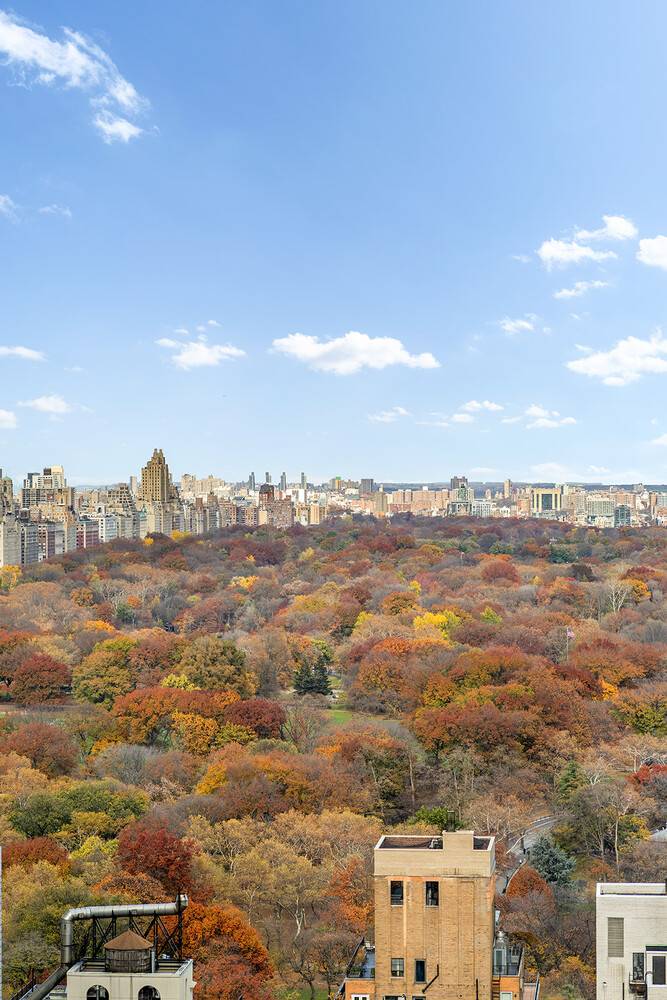 Private Hotel Living with Central Park Views Perched on the 34th floor of the Thompson Central Park Hotel, 34A offers the discerning buyer a luxury sanctuary with direct views of ...