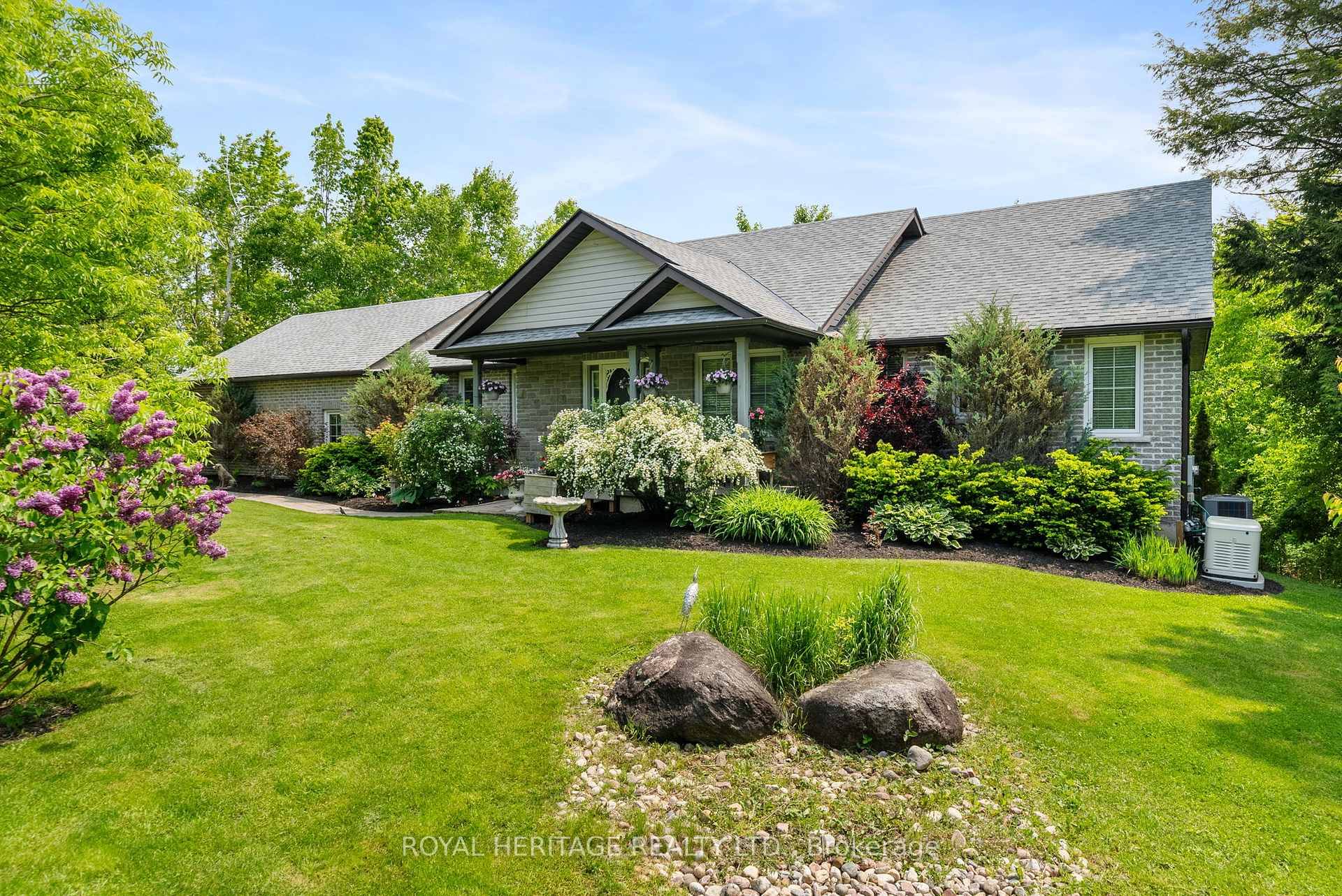 Welcome to Lakeside Elegance in the Kawarthas !