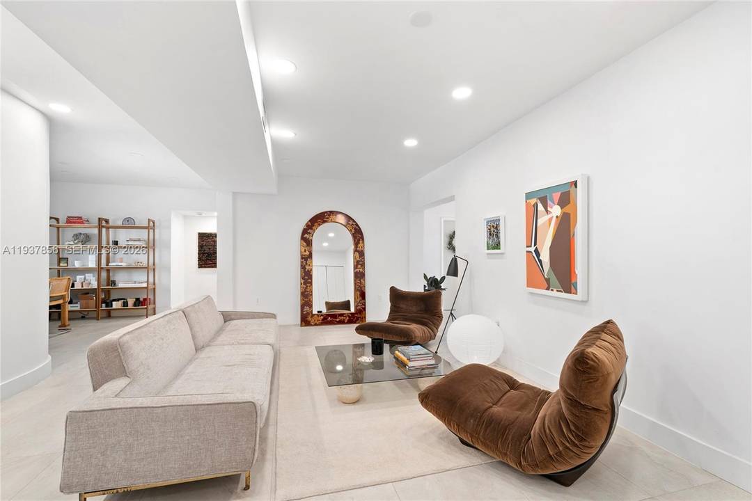 2, 092 sq. ft. per Owner.