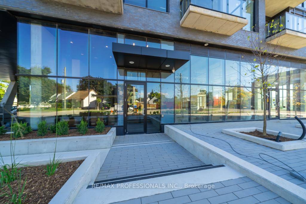 Be The First To Live In This Beautiful 2 Bed Boutique Condo !