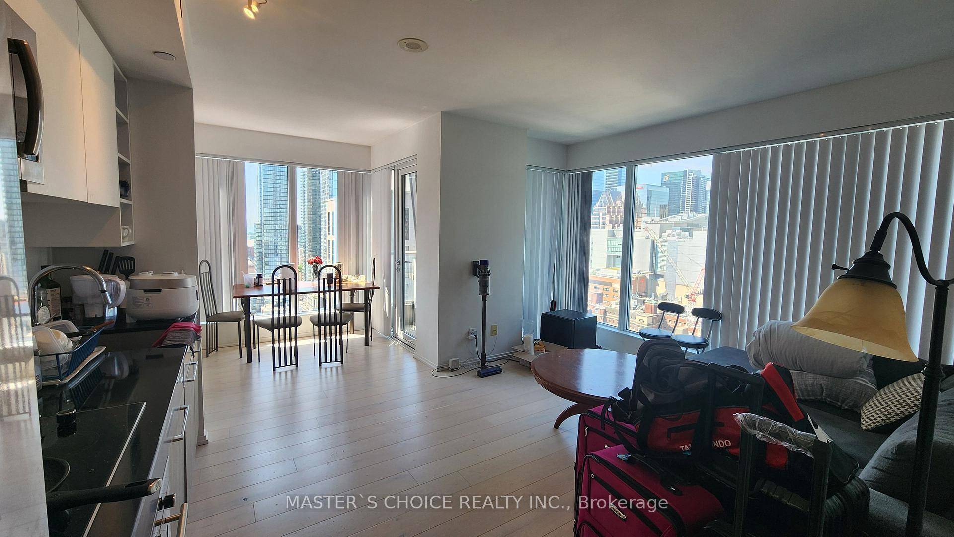 Bright South west corner unit with 2 split bedroom den, 2 Bathrooms, Corner Suite, Open balcony, Open Southwest view, 1 parking.
