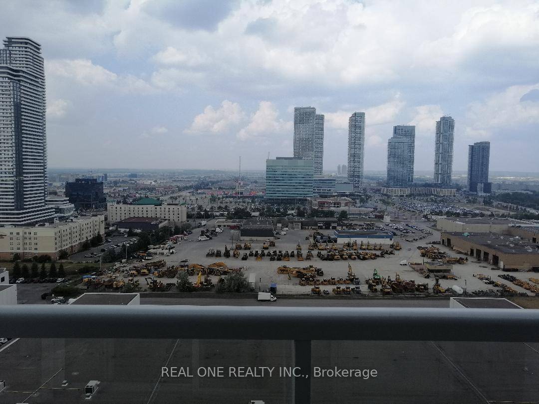 Enjoy your living in this beautiful condo with 2 separated bedrooms in the vibrating community of Vaughan.