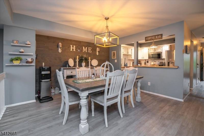 Move right in to the one of the largest units available in Bald Eagle Village which offers so much space for living entertaining.