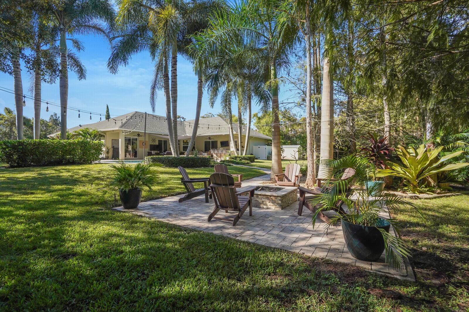 Beautiful family home in Palm Beach Country Estates with 3, 132 square feet under air.