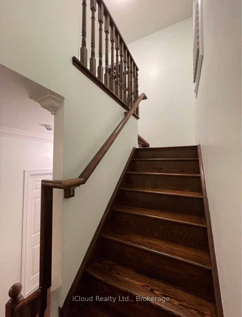 Landlord with pay POTL fees