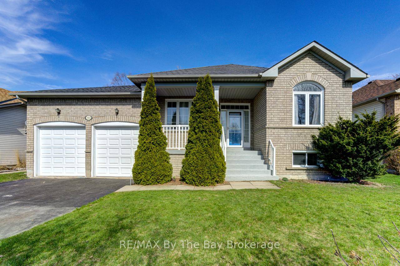 Located in the desirable Silverbirch Estates community and built by Baywood Homes, this beautifully maintained Montrose model offers 1, 710 sq.