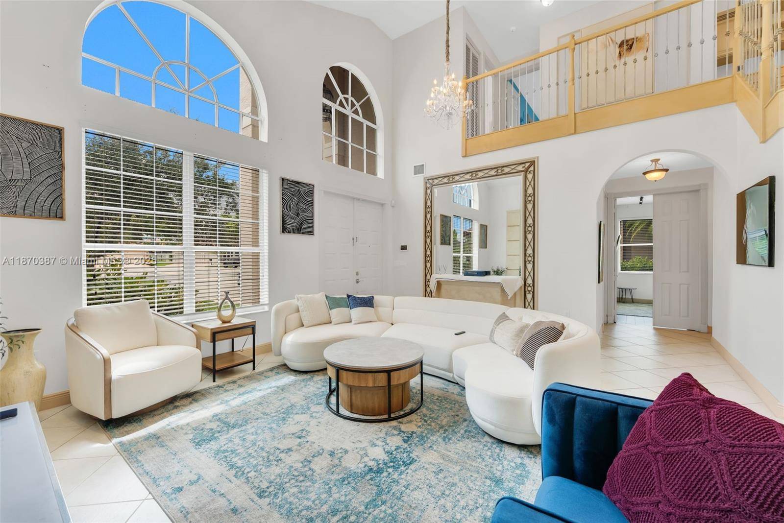 Welcome to SilverLakes, one of Miramar s premier gated communities.