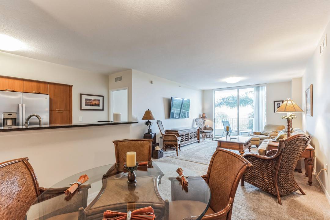 Welcome to Florida Life at its finest !