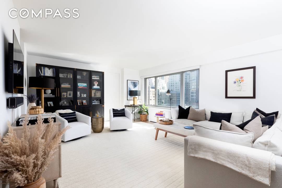 LIVE LARGE ON THE UPPER EAST SIDE WELCOME HOME TO 200 East 62nd Street Apartment 10C A Completely Renovated designer custom fitted and Turn Key Sunny and Oversized One Bedroom ...
