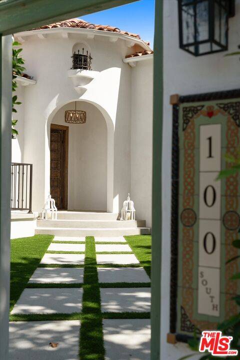 100  S La Jolla Ave 4BR Beverly Grove La