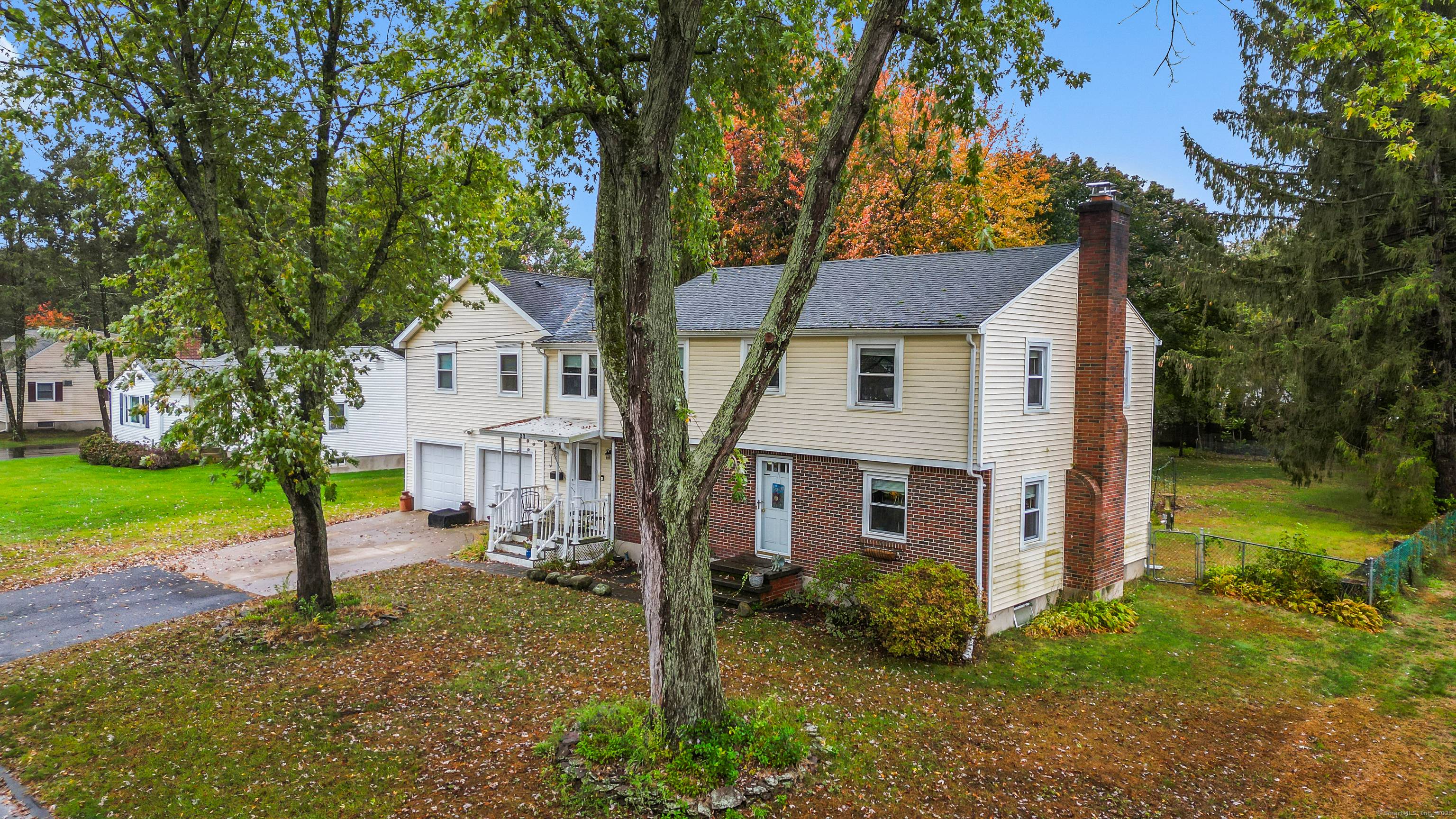 Welcome to this beautifully updated and spacious Colonial offering over 2, 700 square feet of living space in one of Enfield's most desirable neighborhoods.