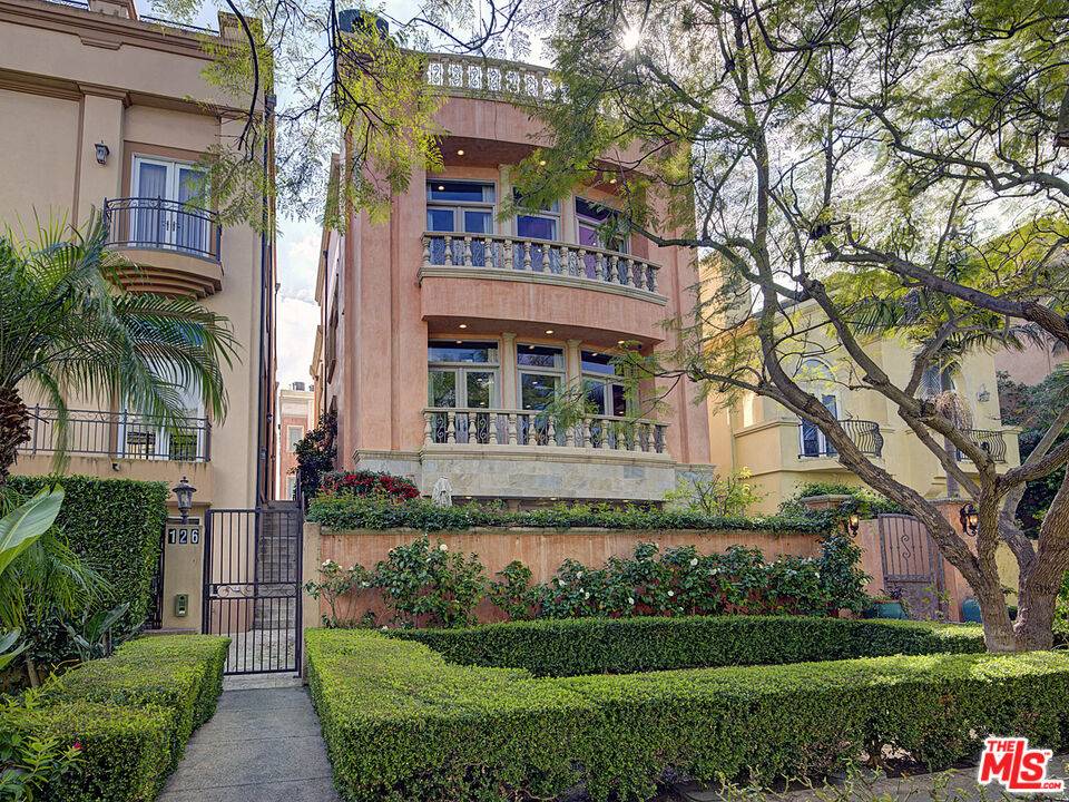 122   Channel Pointe Mall 4BR Marina Del Rey La