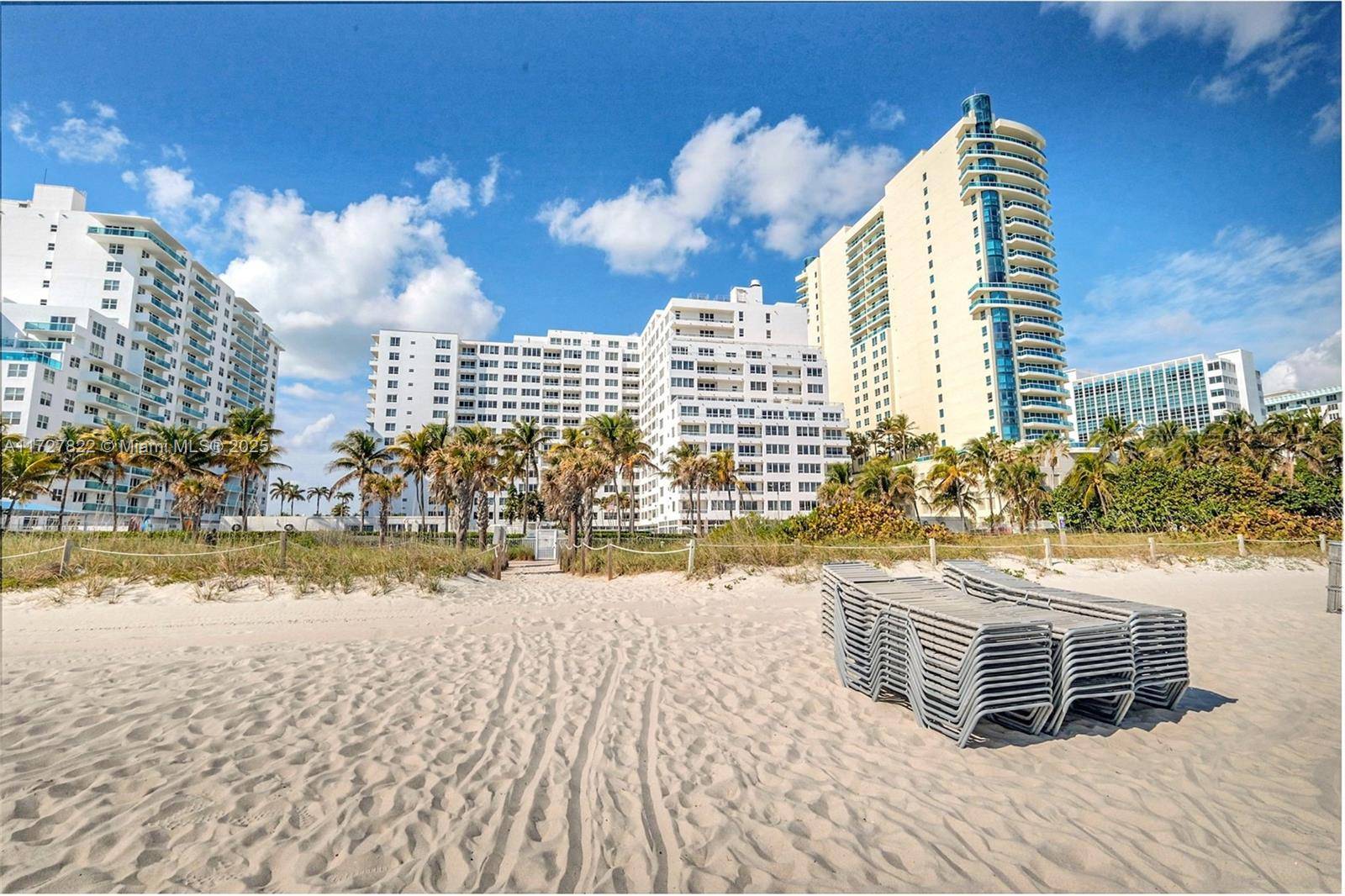 Paradise on sandy beach !
