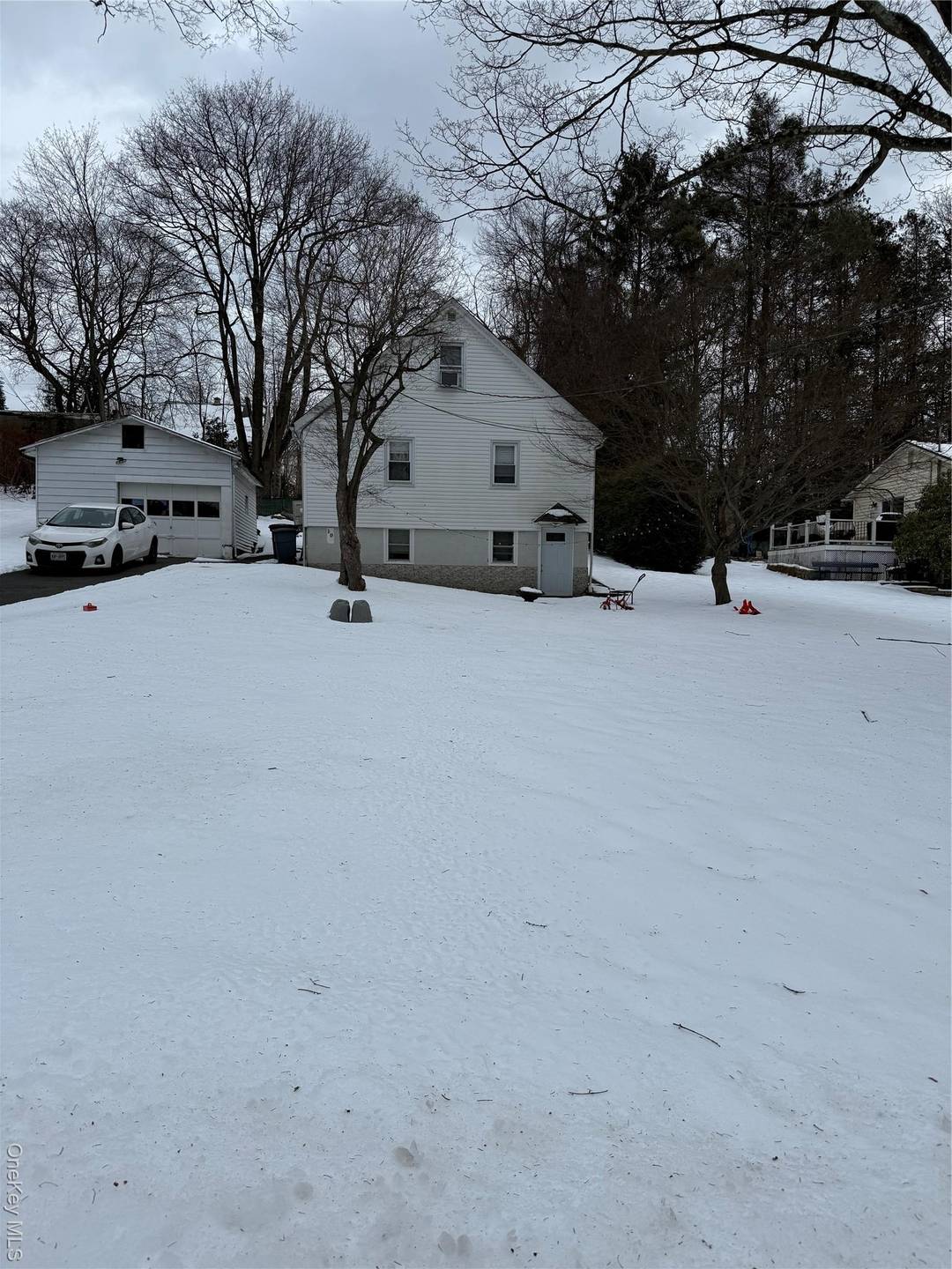 Welcome home to this bright and spacious 2 bedroom house for rent with exceptional living space across two levels plus a finished attic.