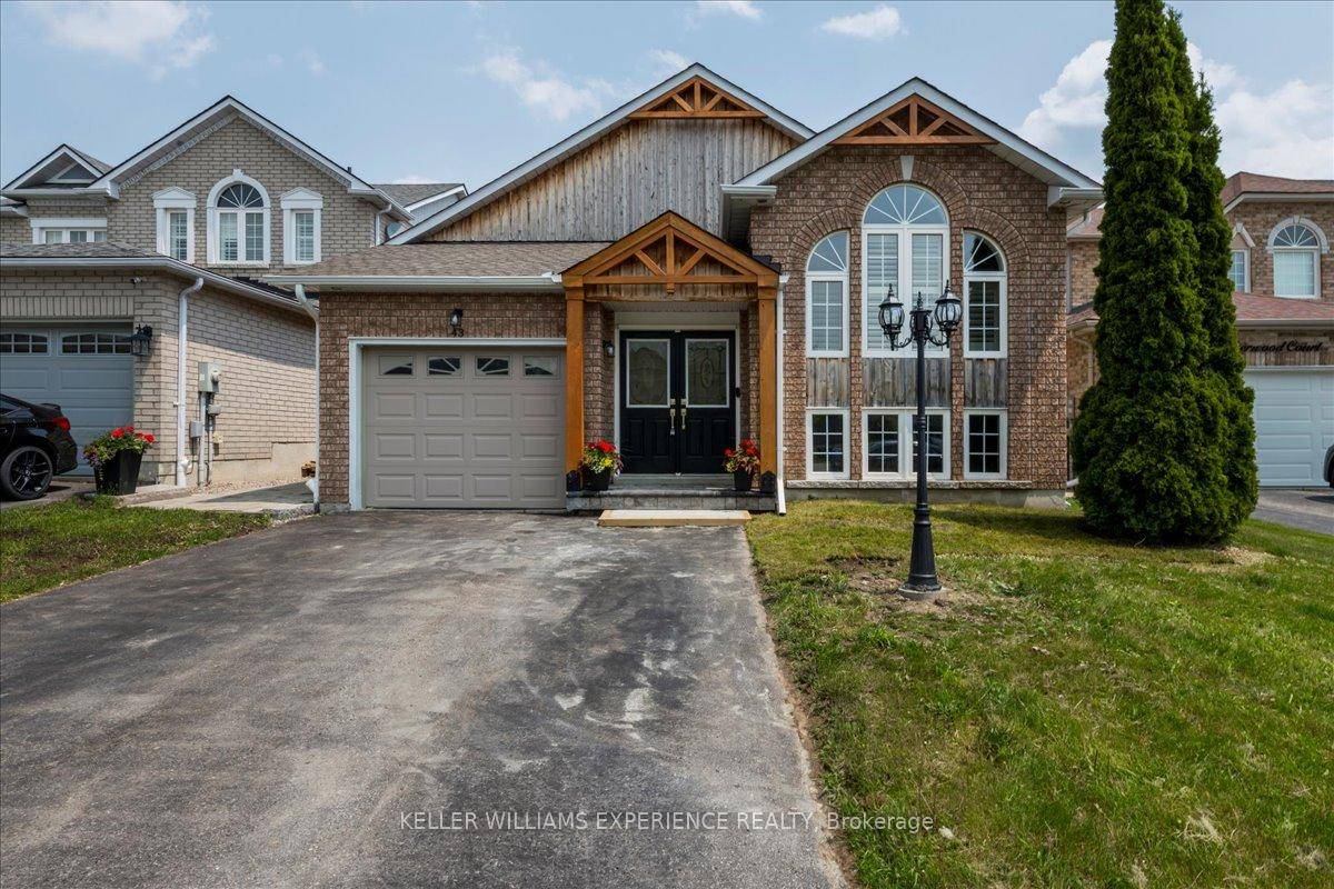 Welcome to 43 Sherwood Court, Barrie !