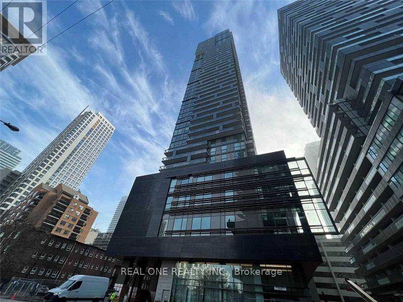 E2 Condos at the heart of YONGE amp ; EGLINGTON.