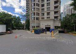 GRAND OVATION 1 BEDROOM PLUS DEN HIGH 17TH FLOOR 1707 SOUTH VIEW STEPS TO TRANSIT HUB AND SQUARE ONE CELEBRATION SQUARE.