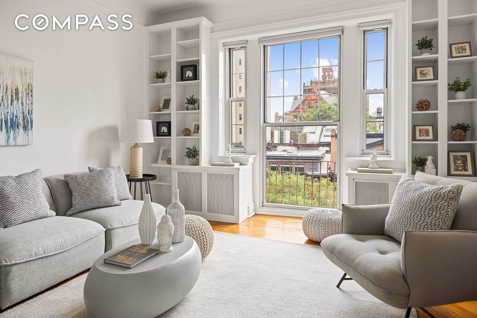 Serene 2BR with Juliet Balcony Flexible Layout, Renovated, and Full of Light !