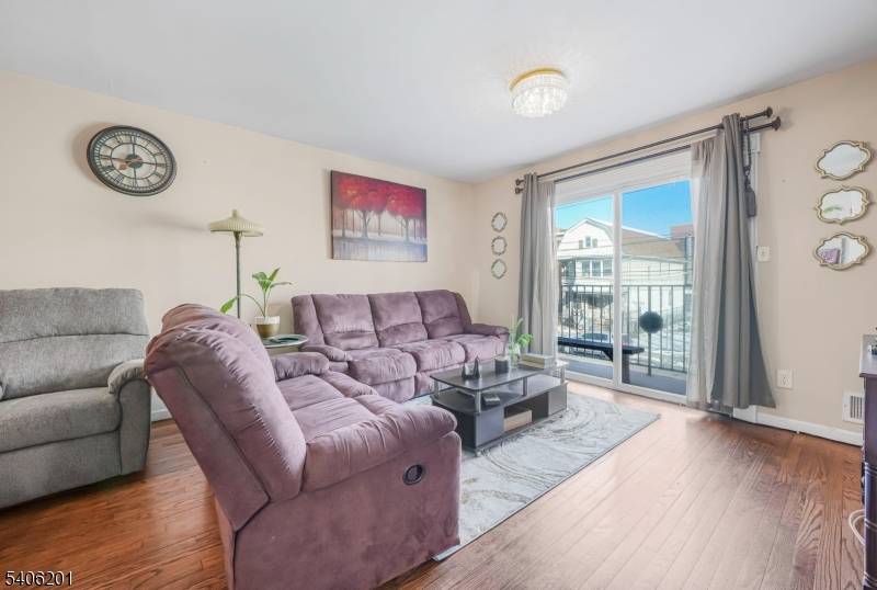 Welcome to this well maintained Two family home in Elizabeth featuring a total of 6 bedrooms and 5 full bathrooms.