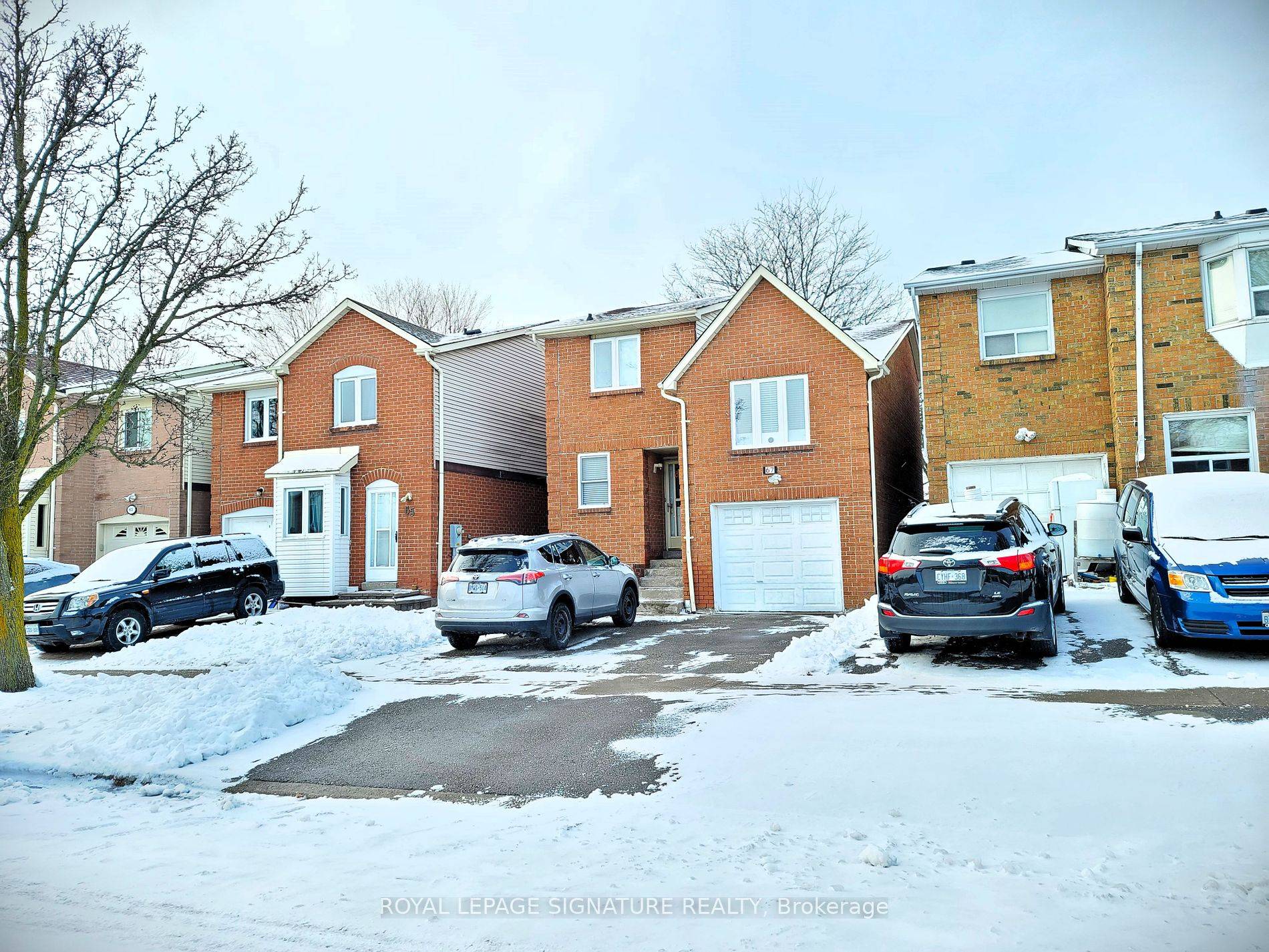 Welcome To This Beautiful Family Home Located In The Heart Of Scarborough, Walk To All The Amenities You Need Like Food Basic, Banks, Schools Soon To Open New Sheppard Subway ...