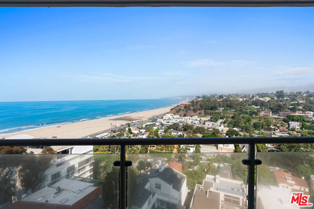 201   Ocean Ave 3BR Santa Monica La