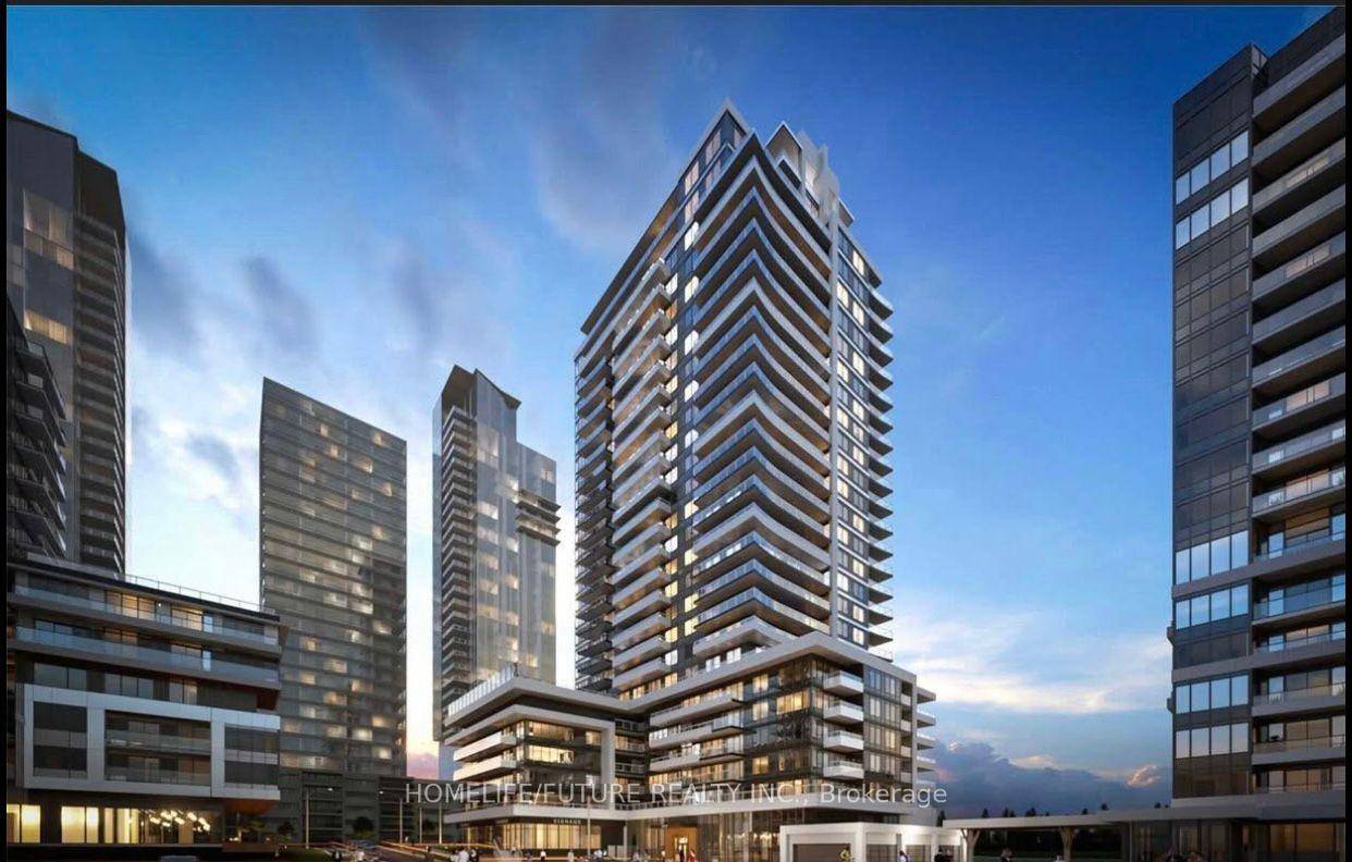 Stylish 1 1 Bed, 2 Bath Condo With Parking And Locker At Universal City 1.