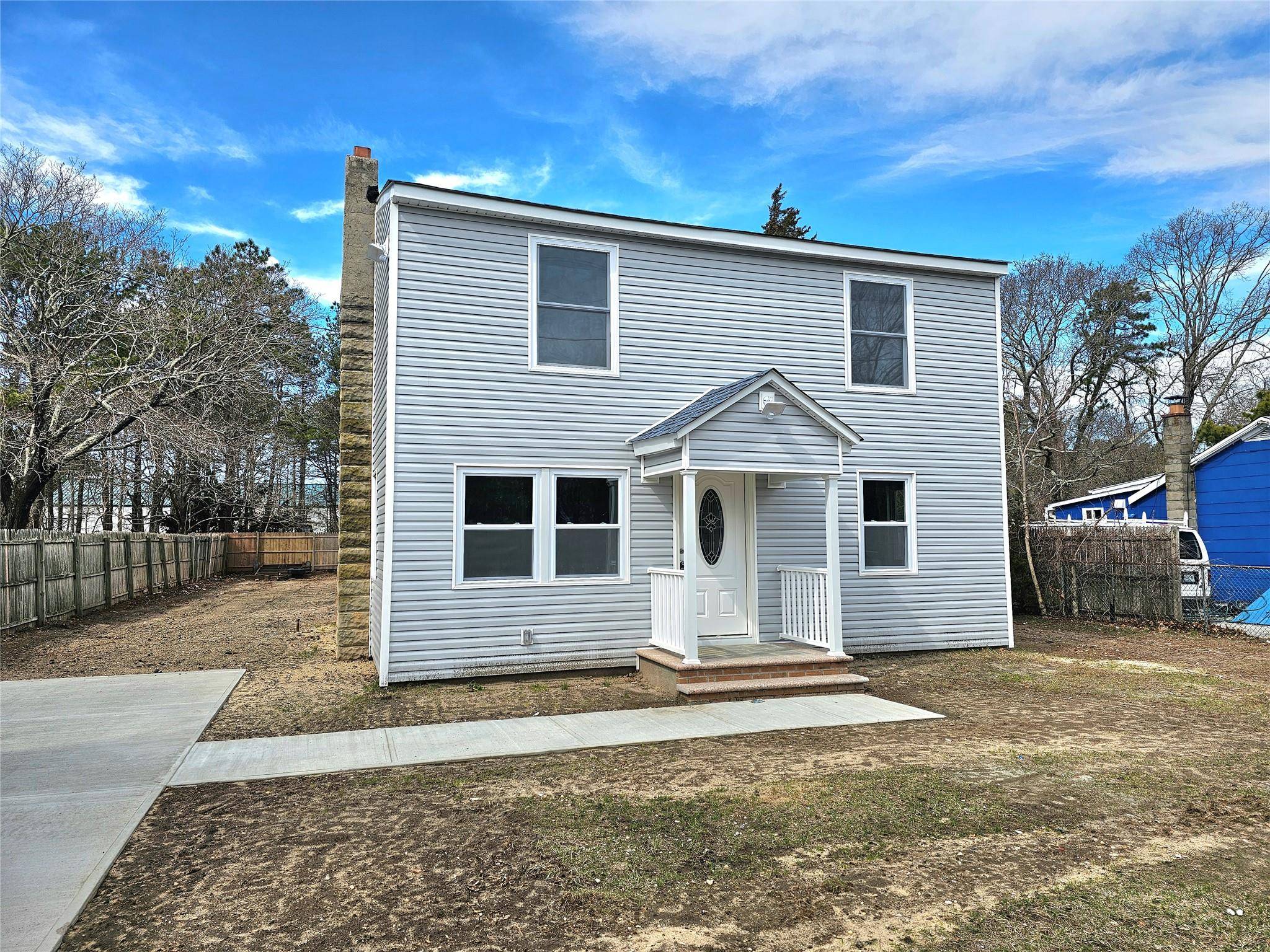 Beautiful Move in ready Remodeled Colonial Offering a Spacious Livingroom, Dinning area, Nice Kitchen with new stainless steel appliances, 3 good size Bedrooms, 2 Full Bathrooms, Finished Basement with washer ...