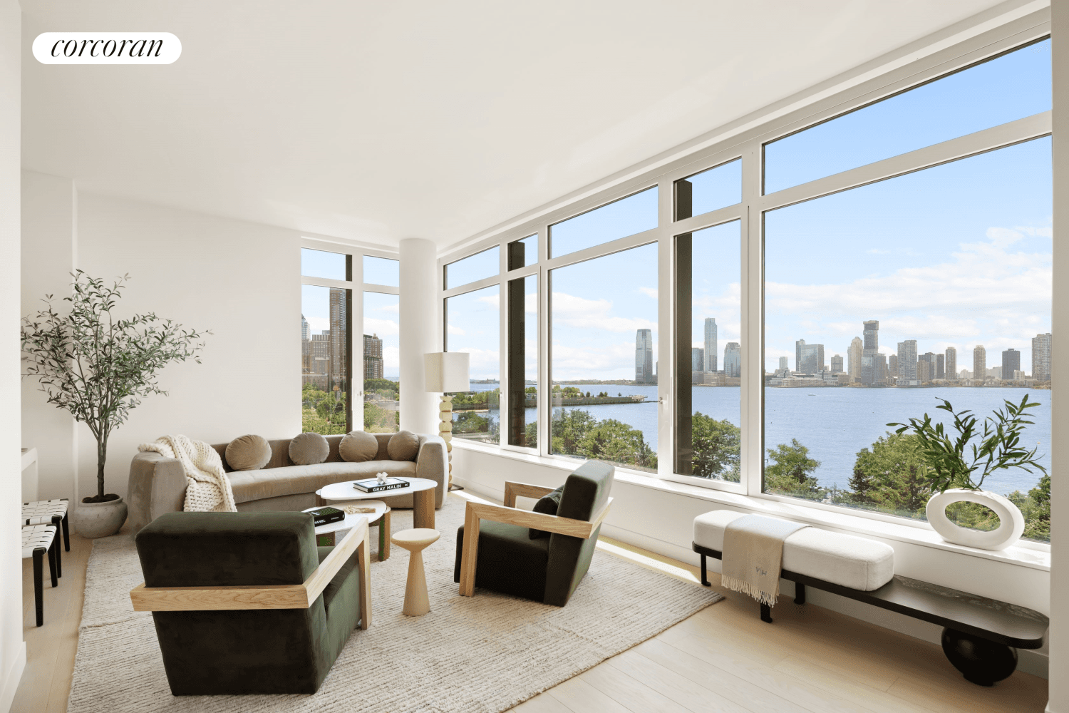 IMMEDIATE OCCUPANCY 450 WASHINGTON RESIDENCES BY RELATED ON THE TRIBECA WATERFRONT.