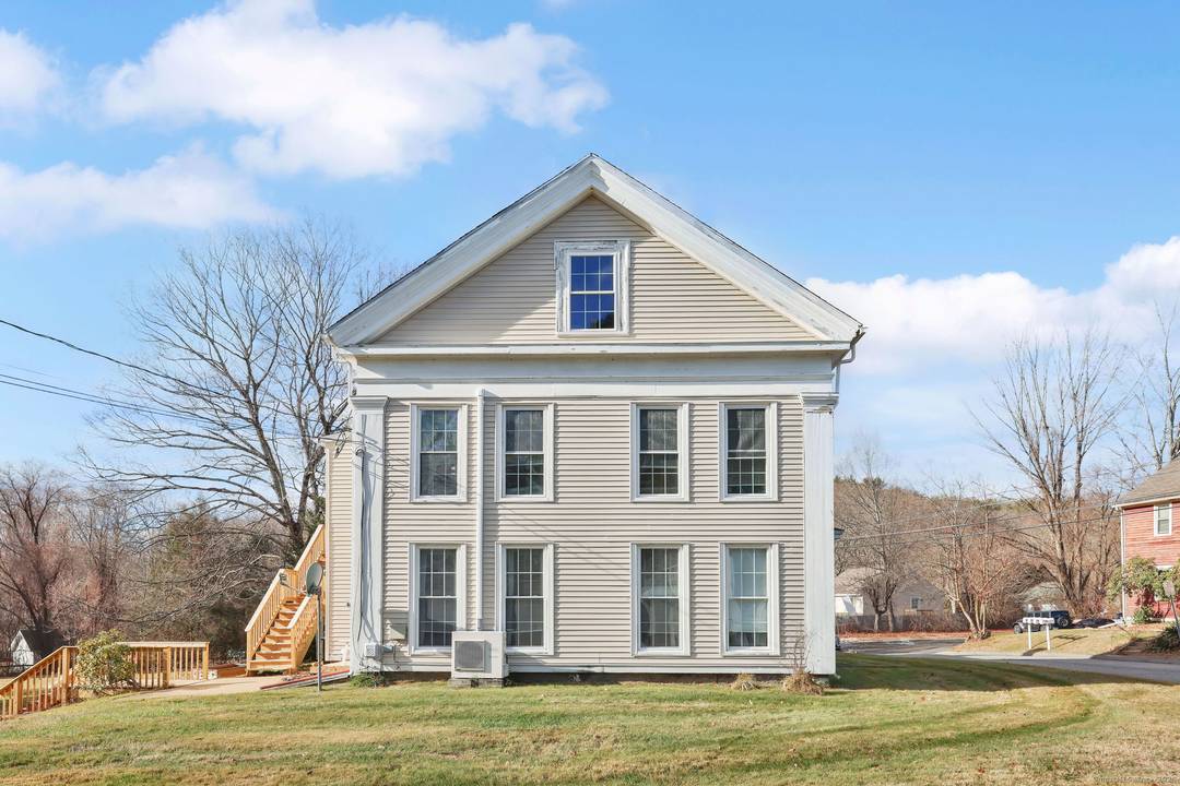 Welcome to 237 Upper rd !