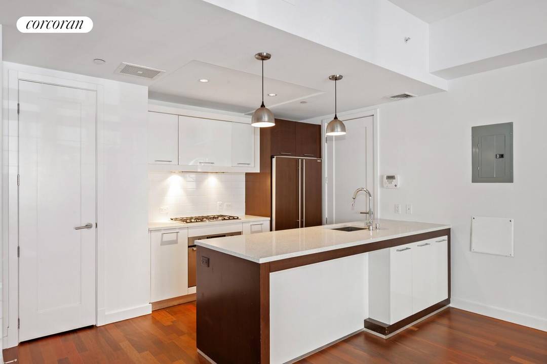 125 NORTH 10TH STREET APARTMENT NGA PRIME NORTH WILLIAMSBURG PRIVATE TERRACE LOFT LIKE IN UNIT W D OPEN KITCHEN PARKING AVAILABLE A rare opportunity to own a bright and well ...