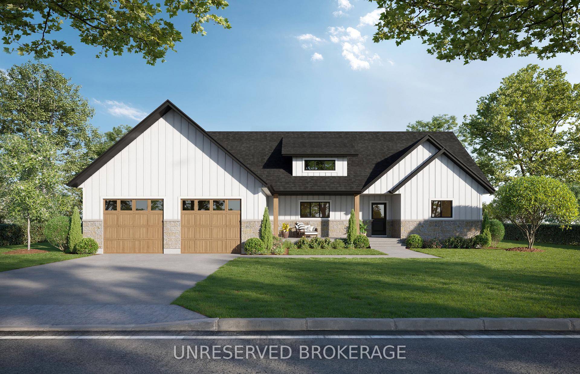 The Norcan Modern Bungalow just outside the Historic Town of Almonte Experience the perfect blend of rustic charm and traditional elegance in this beautifully designed 3 bedroom, 2.