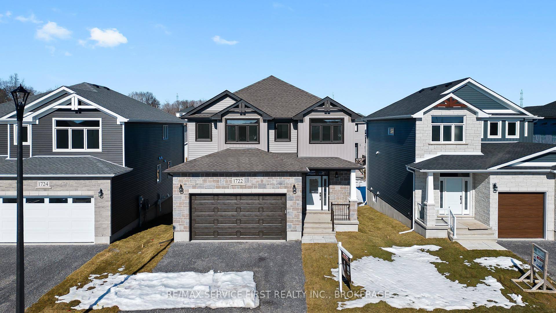 Welcome to this impressive 2, 545 sq.
